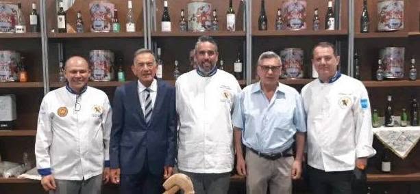 Η Λέσχη Αρχιμαγείρων Πελοποννήσου - Δυτικής Ελλάδας στην Agro Food & Drink Expo Πάτρας ΦΩΤΟ 38 Η Λέσχη Αρχιμαγείρων Πελοποννήσου - Δυτικής Ελλάδας στην Agro Food & Drink Expo Πάτρας ΦΩΤΟ