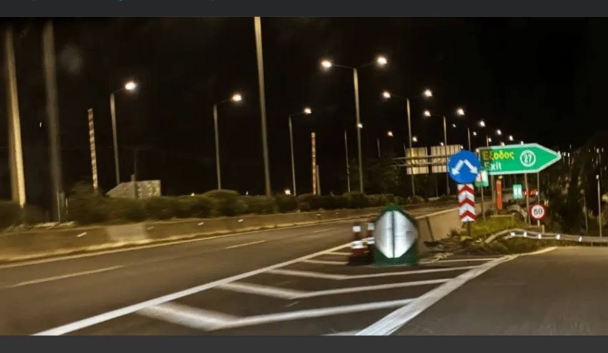 Πάτρα: Πετροπόλεμος «εφιάλτης» στην Περιμετρική - «Πεδίο βολής» - Μαρτυρίες που κόβουν την ανάσα ΦΩΤΟ 4 Πάτρα: Πετροπόλεμος στην Περιμετρική