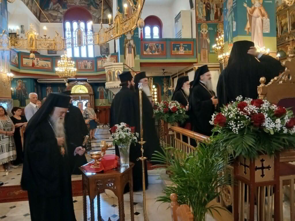 Εορτάζει τα ονομαστήριά του, σήμερα, ο Μητροπολίτης Ιερώνυμος, παρουσία πολλών Ιεραρχών, στο Αίγιο ΦΩΤΟ 37 Εορτάζει τα ονομαστήριά του, σήμερα, ο Μητροπολίτης Ιερώνυμος, παρουσία πολλών Ιεραρχών, στο Αίγιο ΦΩΤΟ