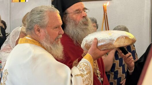 Με λαμπρότητα η Πανήγυρις του Ιερού Ναού Αγίων Πάντων Ροδινής Πατρών ΦΩΤΟ 40 Με λαμπρότητα η Πανήγυρις του Ιερού Ναού Αγίων Πάντων Ροδινής Πατρών ΦΩΤΟ