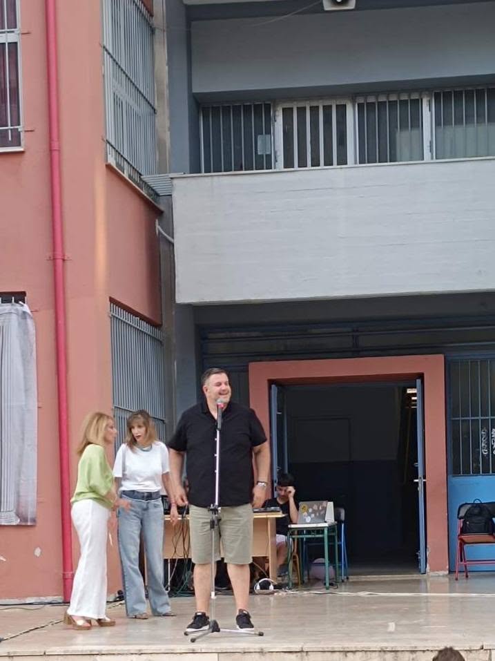 Γιορτή λήξης στο 11ο Δημοτικό σχολείο Πάτρας ΦΩΤΟ 29 Γιορτή λήξης στο 11ο Δημοτικό σχολείο Πάτρας ΦΩΤΟ