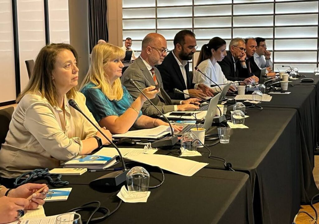 Πάτρα: Ο Ν.Φαρμάκης για τον ΟΟΣΑ στην Δυτική Ελλάδα - «Πιλότος ανάπτυξης σε όλη τη χώρα» ΦΩΤΟ 31 Πάτρα: Ο Ν.Φαρμάκης για τον ΟΟΣΑ στην Δυτική Ελλάδα - «Πιλότος ανάπτυξης σε όλη τη χώρα» ΦΩΤΟ