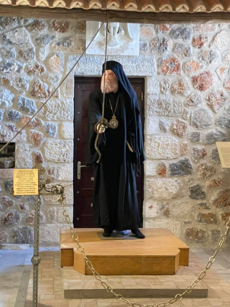 Προσκυνηματική εκδρομή του Αγίου Δημητρίου Πατρών, στον Άγιο Ιωάννη τον Μακρυνό ΦΩΤΟ