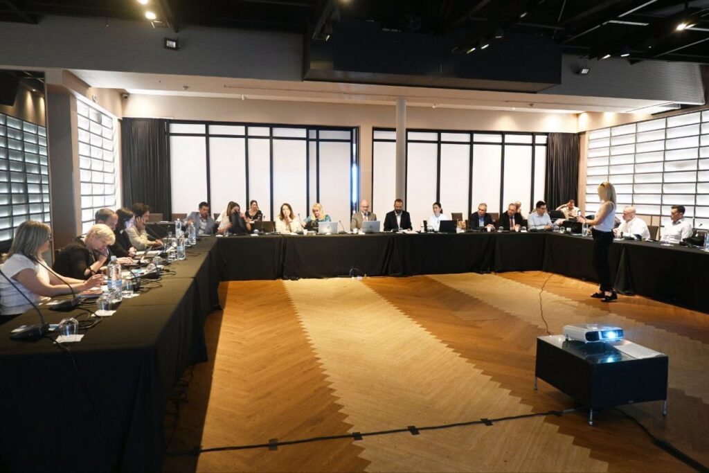 Πάτρα: Ο Ν.Φαρμάκης για τον ΟΟΣΑ στην Δυτική Ελλάδα - «Πιλότος ανάπτυξης σε όλη τη χώρα» ΦΩΤΟ 29 Πάτρα: Ο Ν.Φαρμάκης για τον ΟΟΣΑ στην Δυτική Ελλάδα - «Πιλότος ανάπτυξης σε όλη τη χώρα» ΦΩΤΟ
