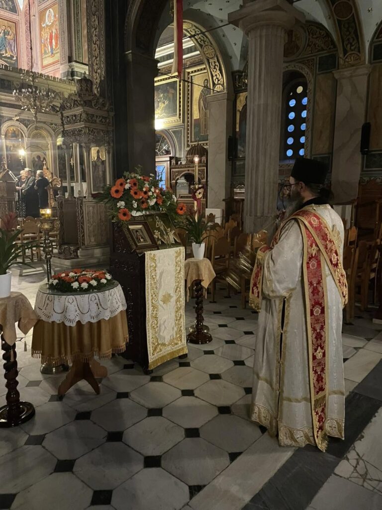 Ιερά αγρυπνία του Οσίου Ονουφρίου του Αιγυπτίου, στον Αγιο Δημήτριο Πατρών ΦΩΤΟ 39 Ιερά αγρυπνία του Οσίου Ονουφρίου του Αιγυπτίου, στον Αγιο Δημήτριο Πατρών ΦΩΤΟ
