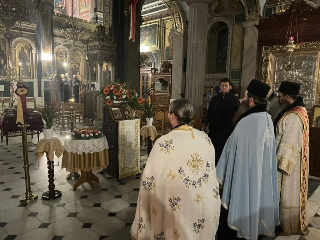 Ιερά αγρυπνία του Οσίου Ονουφρίου του Αιγυπτίου, στον Αγιο Δημήτριο Πατρών ΦΩΤΟ 47 Ιερά αγρυπνία του Οσίου Ονουφρίου του Αιγυπτίου, στον Αγιο Δημήτριο Πατρών ΦΩΤΟ