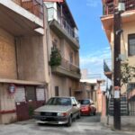 Πάτρα: Σοκάκια «πάρκινγκ», από οδική ασυνειδησία, έλλειψη σήμανσης και τροχονομικών ελέγχων ΦΩΤΟ
