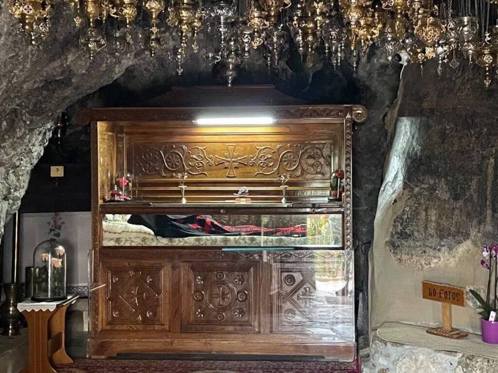 Προσκυνηματική εκδρομή του Αγίου Δημητρίου Πατρών, στον Άγιο Ιωάννη τον Μακρυνό ΦΩΤΟ