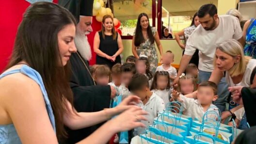 Καλοκαιρινή γιορτή λήξης του Βρεφονηπιακού Σταθμού της ΙΜ «Τα Αγγελουδάκια» ΦΩΤΟ 38 Καλοκαιρινή γιορτή λήξης του Βρεφονηπιακού Σταθμού της ΙΜ «Τα Αγγελουδάκια» ΦΩΤΟ