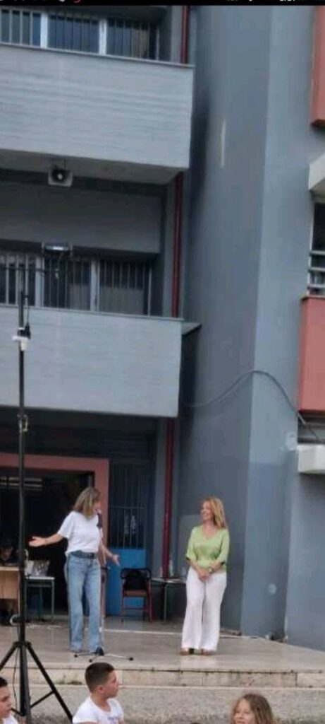 Γιορτή λήξης στο 11ο Δημοτικό σχολείο Πάτρας ΦΩΤΟ 31 Γιορτή λήξης στο 11ο Δημοτικό σχολείο Πάτρας ΦΩΤΟ