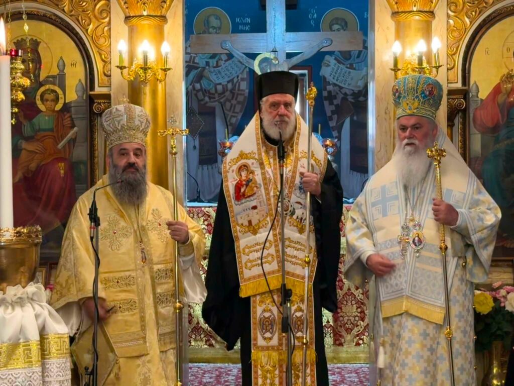 Ο Μητροπολίτης Σύρου Δωρόθεος, στα Καλάβρυτα ΦΩΤΟ 29 Ο Μητροπολίτης Σύρου Δωρόθεος, στα Καλάβρυτα ΦΩΤΟ