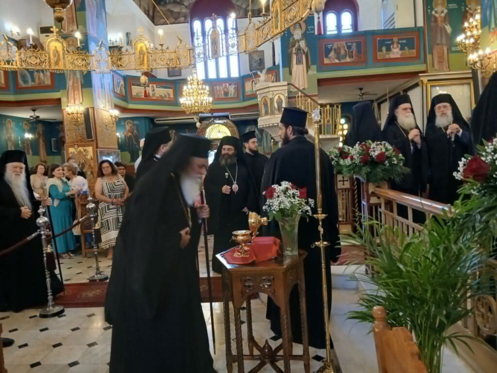 Εορτάζει τα ονομαστήριά του, σήμερα, ο Μητροπολίτης Ιερώνυμος, παρουσία πολλών Ιεραρχών, στο Αίγιο ΦΩΤΟ 38 Εορτάζει τα ονομαστήριά του, σήμερα, ο Μητροπολίτης Ιερώνυμος, παρουσία πολλών Ιεραρχών, στο Αίγιο ΦΩΤΟ