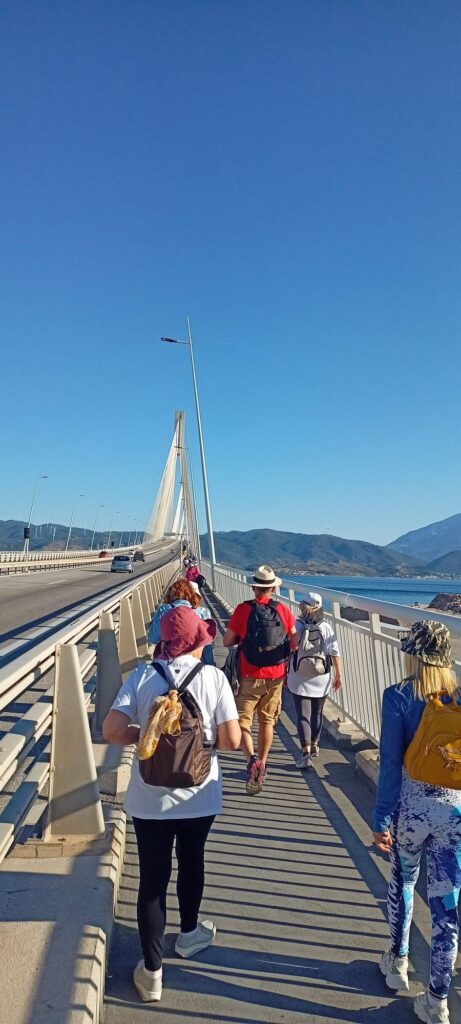Οι «Πεζοπόροι της Πάτρας» περπάτησαν στη Γέφυρα Ρίου - Αντιρρίου ΦΩΤΟ 29 Οι «Πεζοπόροι της Πάτρας» περπάτησαν στη Γέφυρα Ρίου - Αντιρρίου ΦΩΤΟ