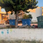 Οβρυά: SOS από γονείς για παιχνίδι παιδιών ανάμεσα σε ακαθαρσίες και περιττώματα ΦΩΤΟ