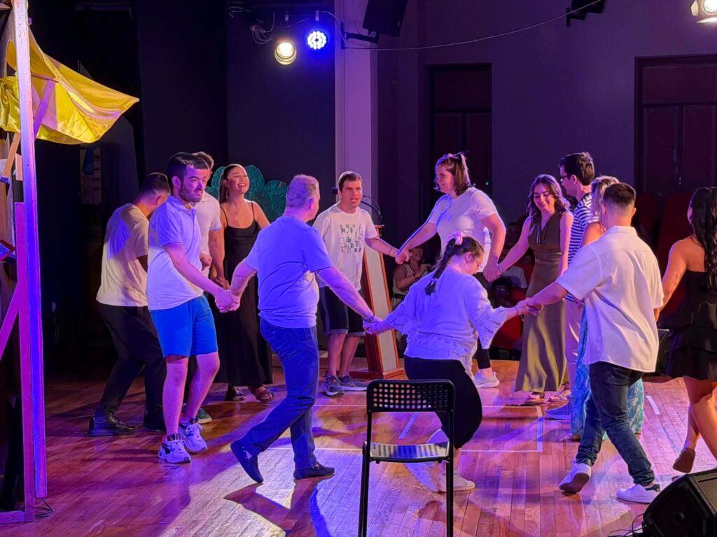 Γιορτή του ΚΔΑΠ-ΑΜΕΑ «Η μικρή παρέα», στο Αίγιο ΦΩΤΟ 32 Γιορτή του ΚΔΑΠ-ΑΜΕΑ «Η μικρή παρέα», στο Αίγιο ΦΩΤΟ