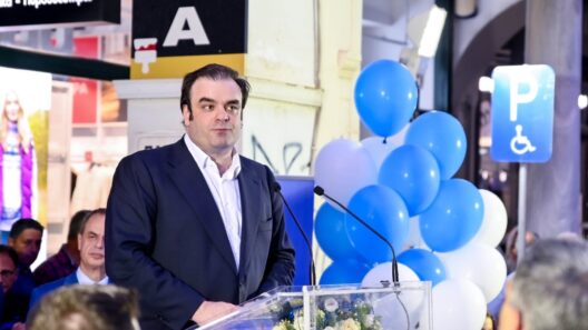 Πάτρα: Πως είδε ο Πιερρακάκης τις επαφές του με Φορείς και Κόμμα ΦΩΤΟ 38 Πάτρα: Πιερρακάκης στις επáfες του με Φορείς και Κώμμα ΦΩΤΟ