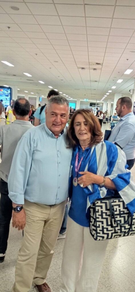 Αντωνόπουλος με Ζαχαράκη, υποδέχτηκαν τους Παγκόσμιους Πρωταθλητές Μπάσκετ της «Αναγέννησης» ΦΩΤΟ 29 Αντωνόπουλος με Ζαχαράκη, υποδέχτηκαν τους Παγκόσμιους Πρωταθλητές Μπάσκετ της «Αναγέννησης» ΦΩΤΟ