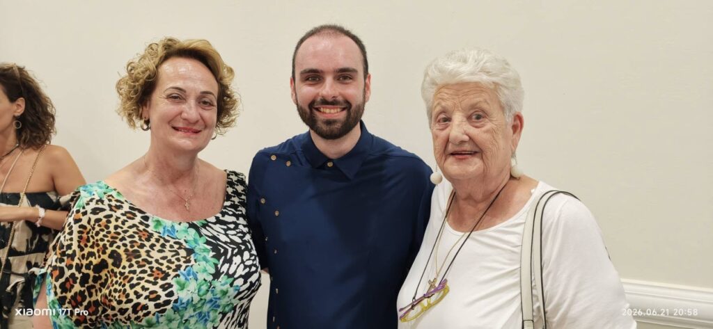 Η Παιδική Χορωδία του Συλλόγου Φίλων Μουσικής Αιγιάλειας και Νέοι Σολίστ γοήτεψαν ΦΩΤΟ 36 Η Παιδική Χορωδία του Συλλόγου Φίλων Μουσικής Αιγιάλειας και Νέοι Σολίστ γοήτεψαν ΦΩΤΟ