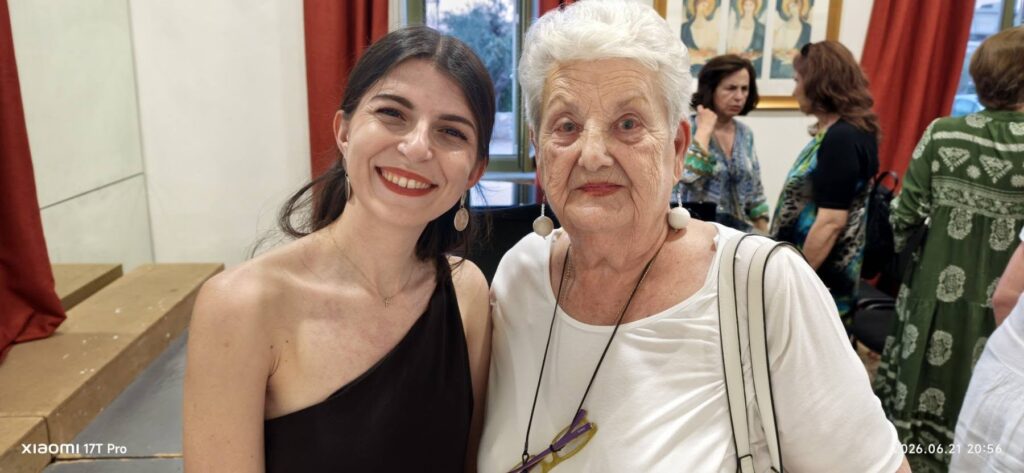 Η Παιδική Χορωδία του Συλλόγου Φίλων Μουσικής Αιγιάλειας και Νέοι Σολίστ γοήτεψαν ΦΩΤΟ 38 Η Παιδική Χορωδία του Συλλόγου Φίλων Μουσικής Αιγιάλειας και Νέοι Σολίστ γοήτεψαν ΦΩΤΟ