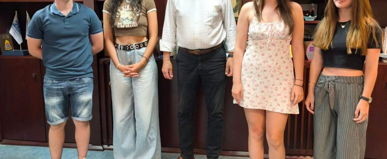 Ο Φωκίων Ζαΐμης με την Φοιτητική Ομάδα «Young Minds Patras» ΦΩΤΟ