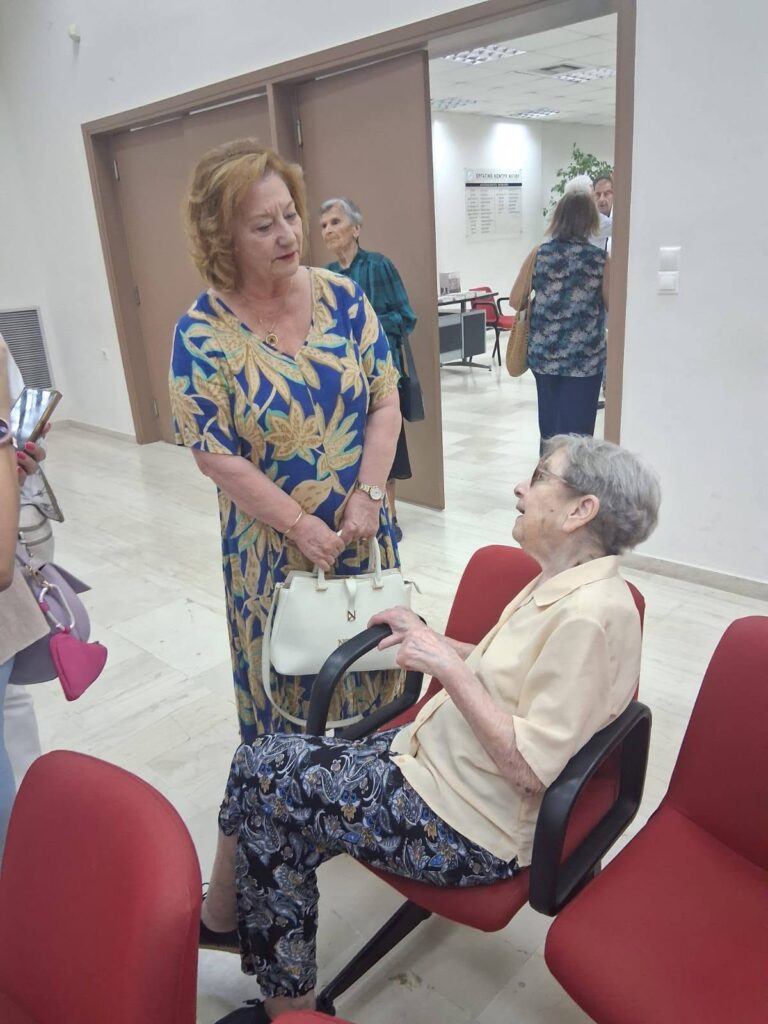 Παρουσίαση του βιβλίου της Χριστίνας Φίλιππα από τον Ιατρικό Σύλλογο Αιγίου ΦΩΤΟ 37 Παρουσίαση του βιβλίου της Χριστίνας Φίλιππα από τον Ιατρικό Σύλλογο Αιγίου ΦΩΤΟ