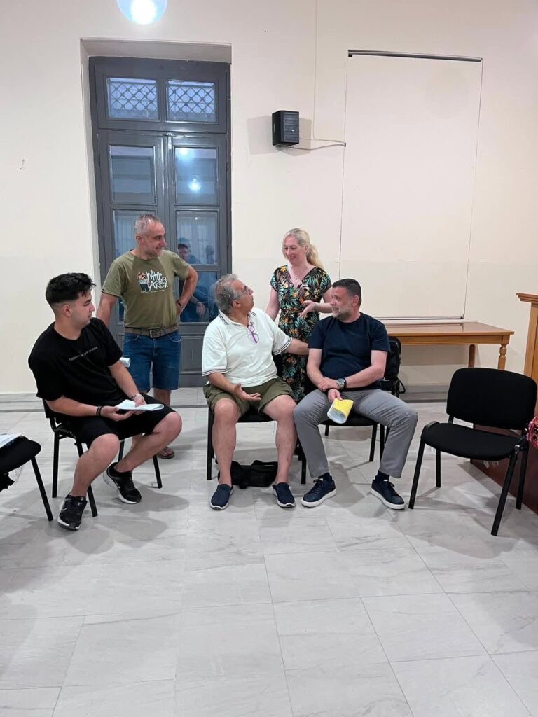Το Θεατρικό Εργαστήρι Δυτικής Αχαΐας σε πρόβες για την παράσταση «Ο Φανουρής και το Σόι του» ΦΩΤΟ 29 Το Θεατρικό Εργαστήρι Δυτικής Αχαΐας σε πρόβες για την παράσταση «Ο Φανουρής και το Σόι του» ΦΩΤΟ