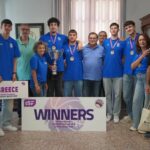 Οι Παγκόσμιοι πρωταθλητές των Εκπαιδευτηρίων «Αναγέννηση» Πατρών στο Δημαρχείο ΦΩΤΟ