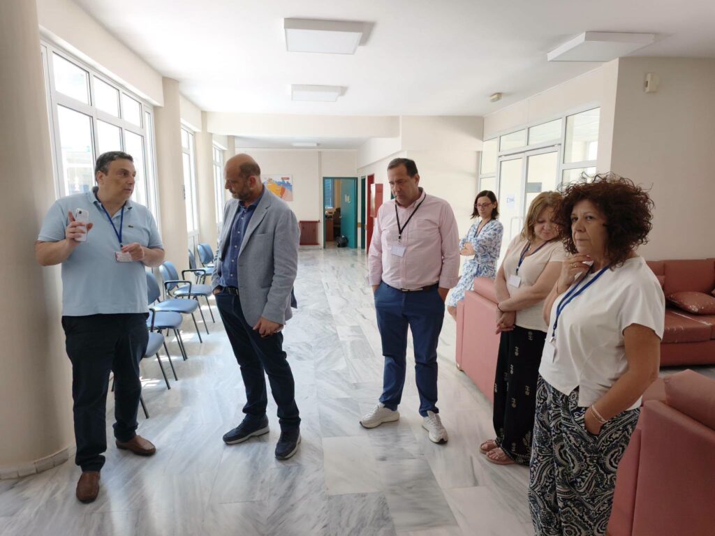 Επίσκεψη Φωτήλα στο Κέντρο Ψυχικής Υγείας Πάτρας ΦΩΤΟ 29 Επίσκεψη Φωτήλα στο Κέντρο Ψυχικής Υγείας Πάτρας ΦΩΤΟ