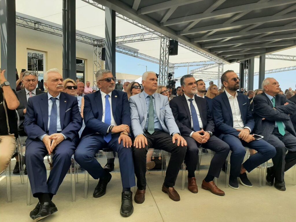 Ο Φωκίων Ζαΐμης στην ΒΙΑΝΕΞ με τον Δημήτρη Γιαννακόπουλο ΦΩΤΟ 31 Ο Φωκίων Ζαΐμης στην ΒΙΑΝΕΞ με τον Δημήτρη Γιαννακόπουλο ΦΩΤΟ