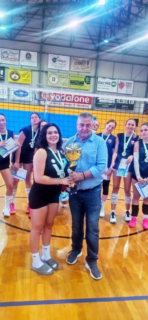Ο αντιπεριφερειάρχης Αθλητισμού Τάκης Αντωνόπουλος στο Διεθνές Τουρνουά Βόλεϊ Κορασίδων ΦΩΤΟ 34 Ο αντιπεριφερειάρχης Αθλητισμού Τάκης Αντωνόπουλος στο Διεθνές Τουρνουά Βόλεϊ Κορασίδων ΦΩΤΟ