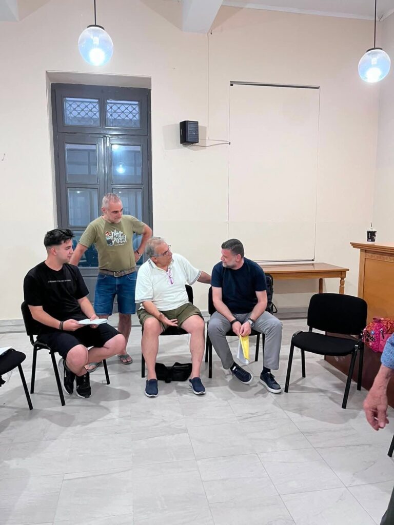 Το Θεατρικό Εργαστήρι Δυτικής Αχαΐας σε πρόβες για την παράσταση «Ο Φανουρής και το Σόι του» ΦΩΤΟ 30 Το Θεατρικό Εργαστήρι Δυτικής Αχαΐας σε πρόβες για την παράσταση «Ο Φανουρής και το Σόι του» ΦΩΤΟ