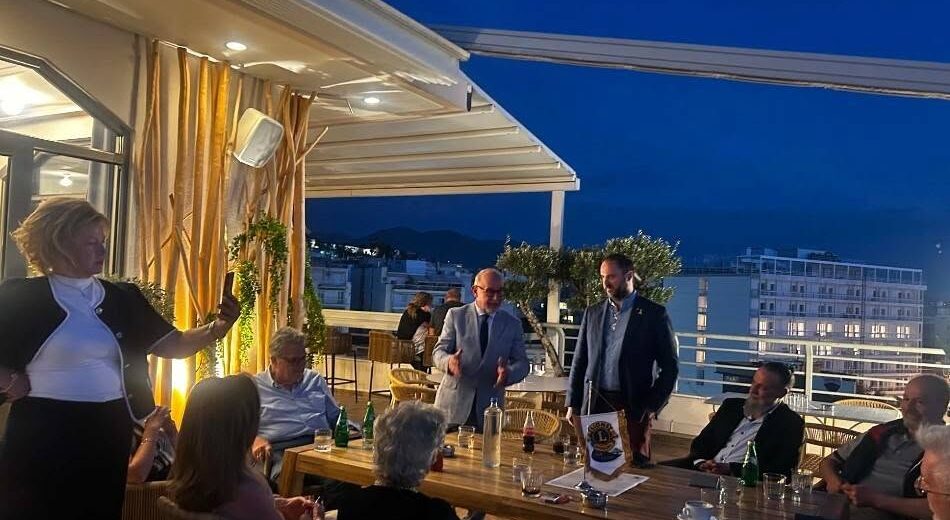 Λιοντάρια σε συνεργασία με Αντικαρκινικές Εταίρες