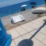 Αχαΐα: «Καράβια βγήκαν στην στεριά...», με τελεσίγραφο για απομάκρυνση – Παρεμβαίνει ο Δήμος σε γνωστή παραλία ΦΩΤΟ