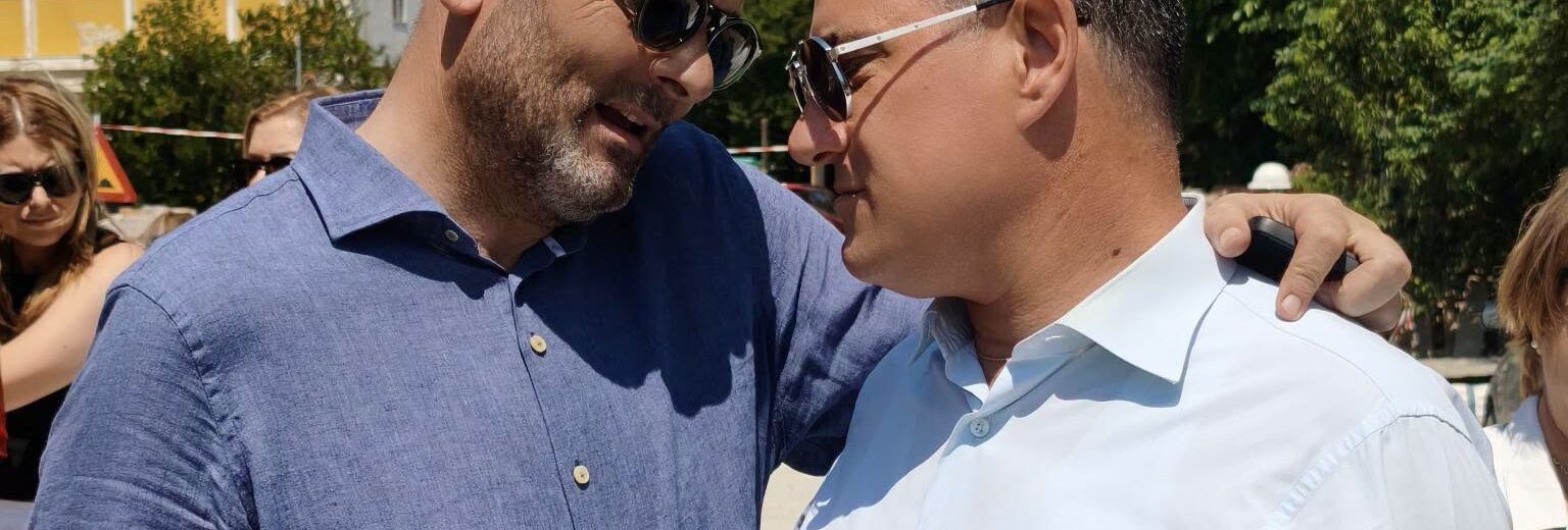 Πάτρα: Εμφαση στο Ταμείο Ανάκαμψης για την Υγεία, από Φωτήλα, που συνόδεψε τον Αδωνι ΦΩΤΟ
