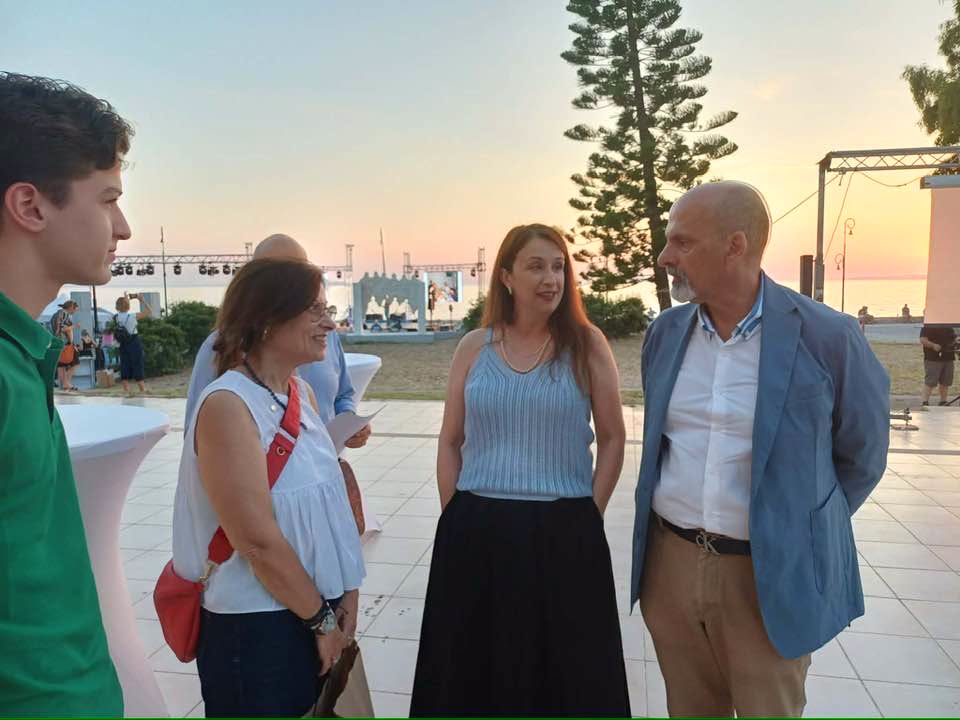 Το urban fest μάγεψε πίσω από την Ιχθυόσκαλα της Πάτρας ΦΩΤΟ 26 Το urban fest μάγεψε πίσω από την Ιχθυόσκαλα της Πάτρας ΦΩΤΟ