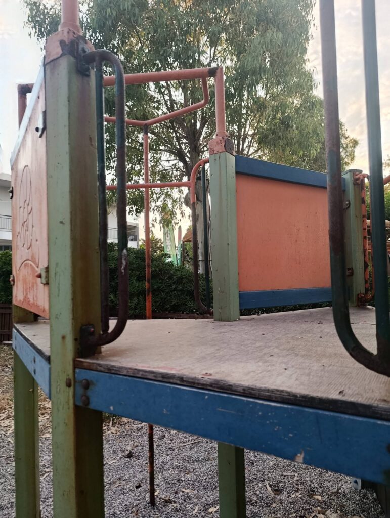 Ψαθόπυργος: Σκουριά και εγκατάλειψη στην παραθαλάσσια Παιδική χαρά...«παγίδα θανάτου» ΦΩΤΟ 31 Ψαθόπυργος: Σκουριά και εγκατάλειψη στην παραθαλάσσια Παιδική χαρά...«παγίδα θανάτου» ΦΩΤΟ