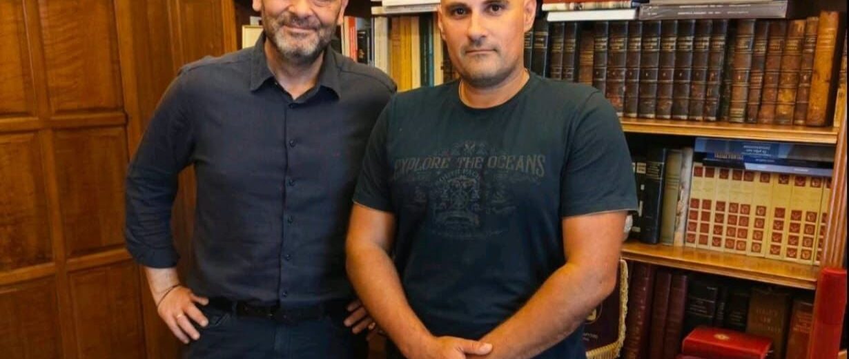 Αχαΐα: Υποστελέχωση και υλικοτεχνικές ελλείψεις στην Πυροσβεστική, στη συνάντηση Φωτήλα - Συμβασιούχων