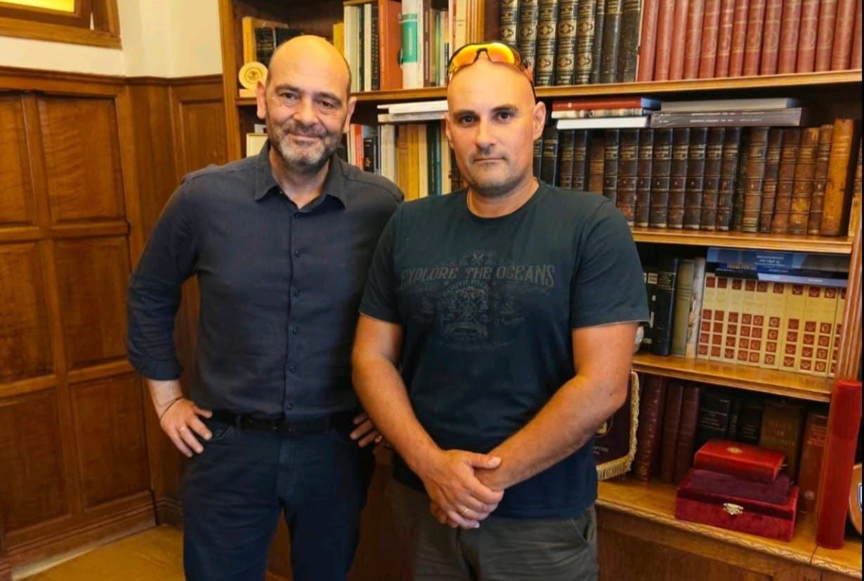 Αχαΐα: Υποστελέχωση και υλικοτεχνικές ελλείψεις στην Πυροσβεστική, στη συνάντηση Φωτήλα - Συμβασιούχων
