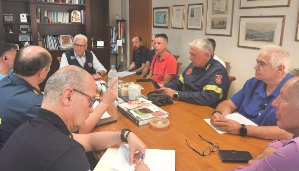 Αχαΐα: Έκτακτη συνεδρίαση για τον πολύ υψηλό κίνδυνο πυρκαγιάς το Σάββατο ΦΩΤΟ