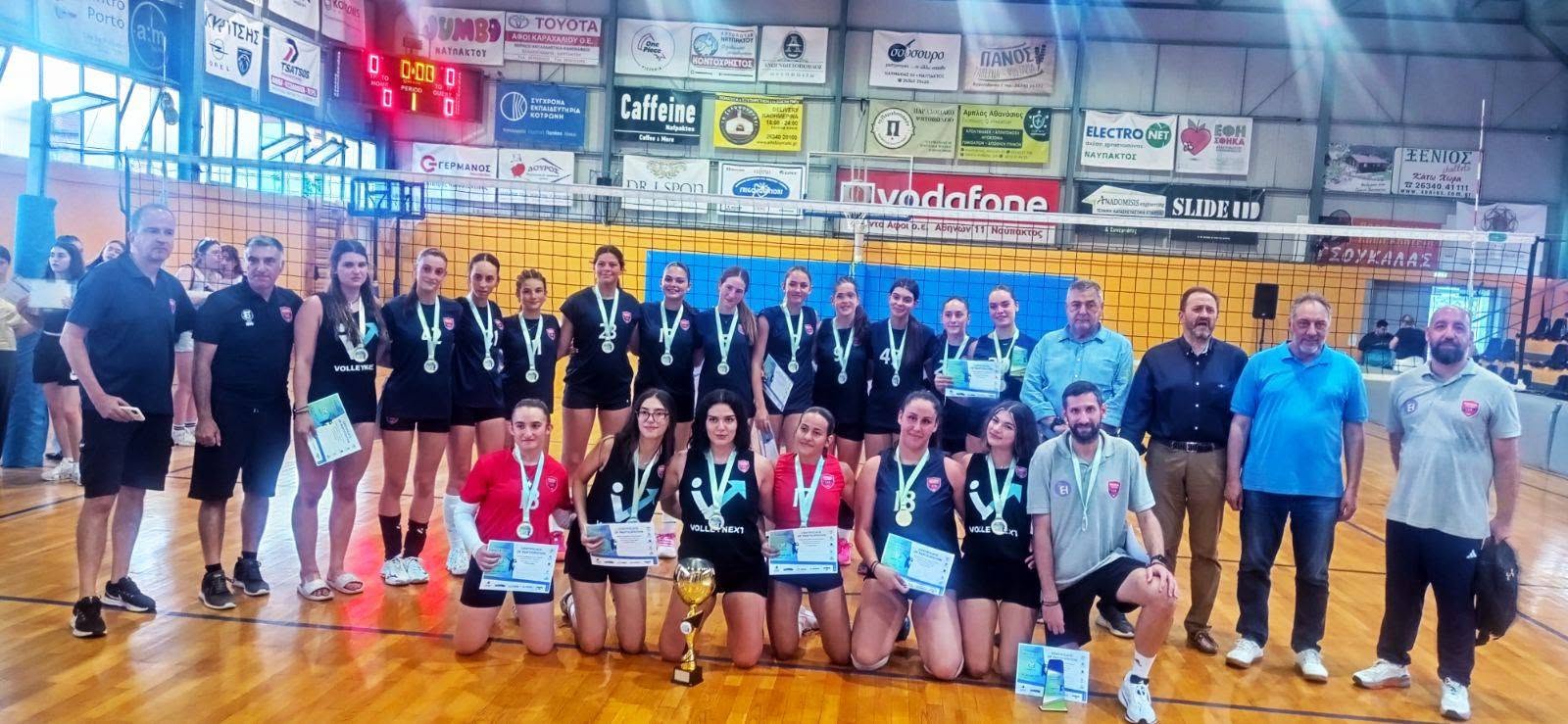 Ο αντιπεριφερειάρχης Αθλητισμού Τάκης Αντωνόπουλος στο Διεθνές Τουρνουά Βόλεϊ Κορασίδων ΦΩΤΟ