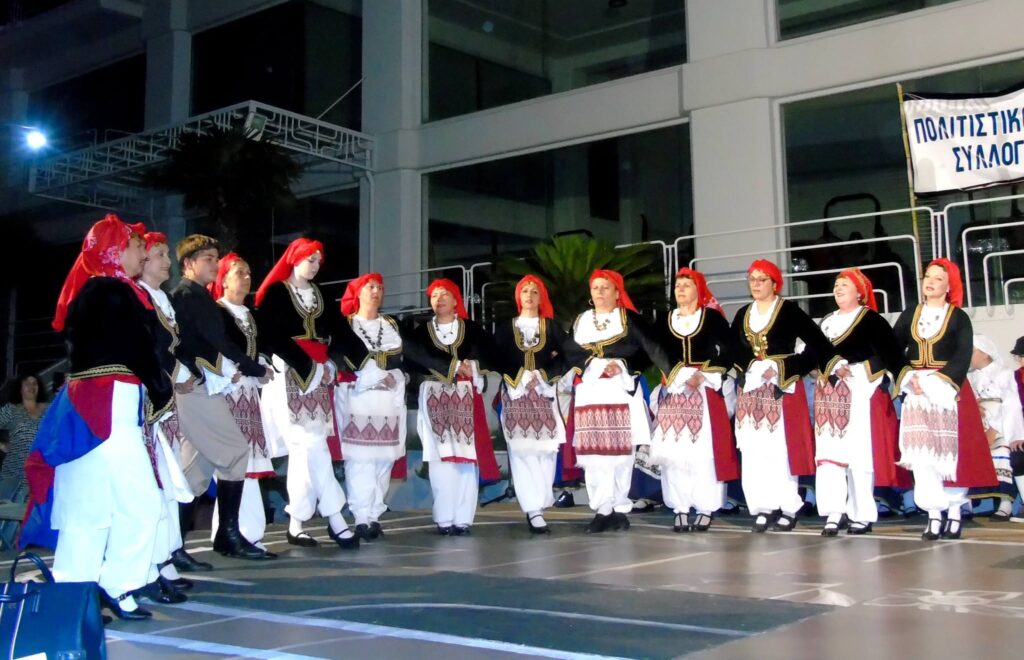 Καλοκαιρινή βραδιά στον Άγιο Βασίλειο Ρίου ΦΩΤΟ 34 Καλοκαιρινή βραδιά στον Άγιο Βασίλειο Ρίου ΦΩΤΟ