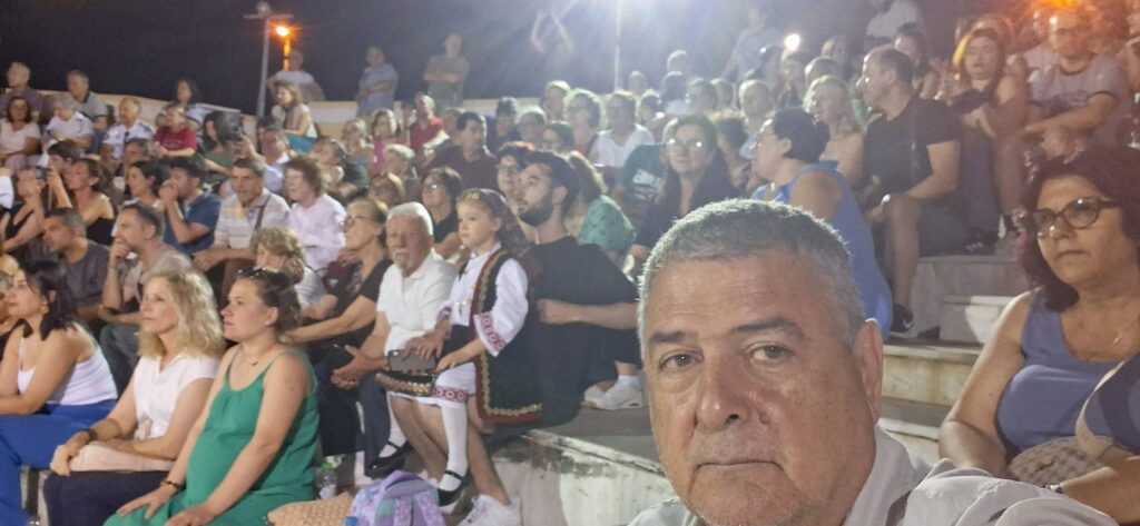 Λήξης χορευτικής χρονιάς του Πολιτιστικού Συλλόγου Αμπελοκήπων Πατρών ΦΩΤΟ 36 Λήξης χορευτικής χρονιάς του Πολιτιστικού Συλλόγου Αμπελοκήπων Πατρών ΦΩΤΟ