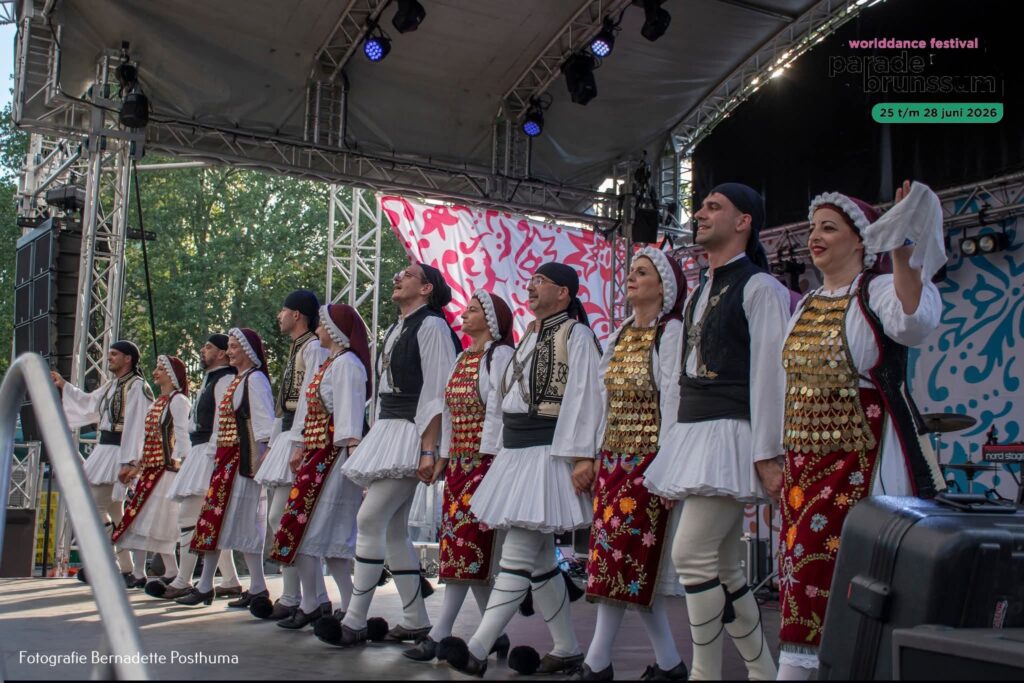 Η Χορευτική ομάδα του Λυκείου Ελληνίδων Πατρών στην Ολλανδία ΦΩΤΟ 54 Η Χορευτική ομάδα του Λυκείου Ελληνίδων Πατρών στην Ολλανδία ΦΩΤΟ