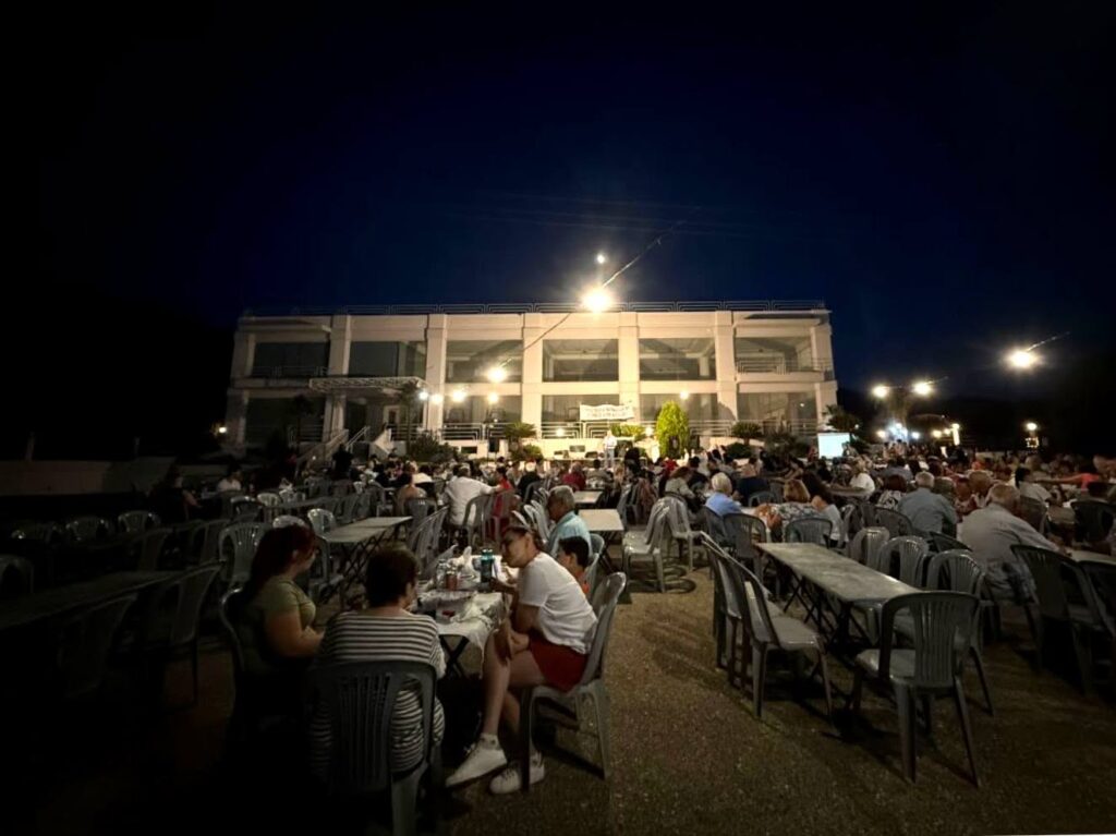 Καλοκαιρινή βραδιά στον Άγιο Βασίλειο Ρίου ΦΩΤΟ 30 Καλοκαιρινή βραδιά στον Άγιο Βασίλειο Ρίου ΦΩΤΟ