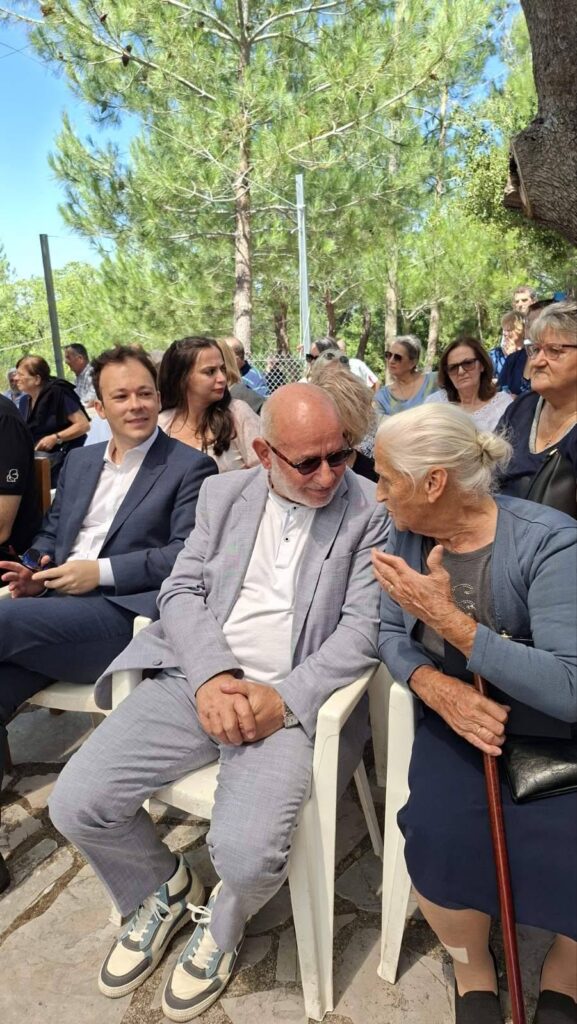Ο αντιπεριφερειάρχης Τουρισμού Παναγιώτης Σακελλαρόπουλος στην Καστανούλα ΦΩΤΟ 40 Ο αντιπεριφερειάρχης Τουρισμού Παναγιώτης Σακελλαρόπουλος στην Καστανούλα ΦΩΤΟ