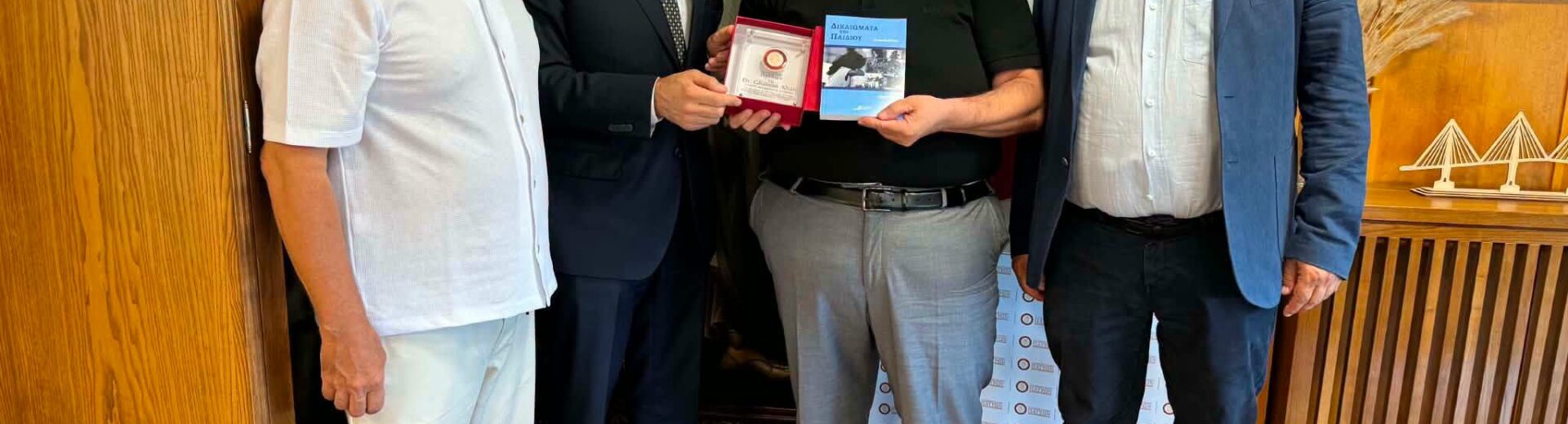 Στο Πανεπιστήμιο Πατρών, με Μπούρα, ο εκπρόσωπoς της Unicef ΦΩΤΟ