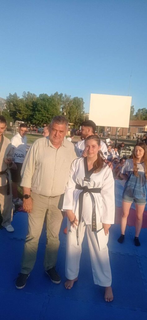 Επίδειξη Ταεκβοντό του Α.Σ. Αστραπή στον Φάρο Πατρών ΦΩΤΟ 34 Επίδειξη Ταεκβοντό του Α.Σ. Αστραπή στον Φάρο Πατρών ΦΩΤΟ