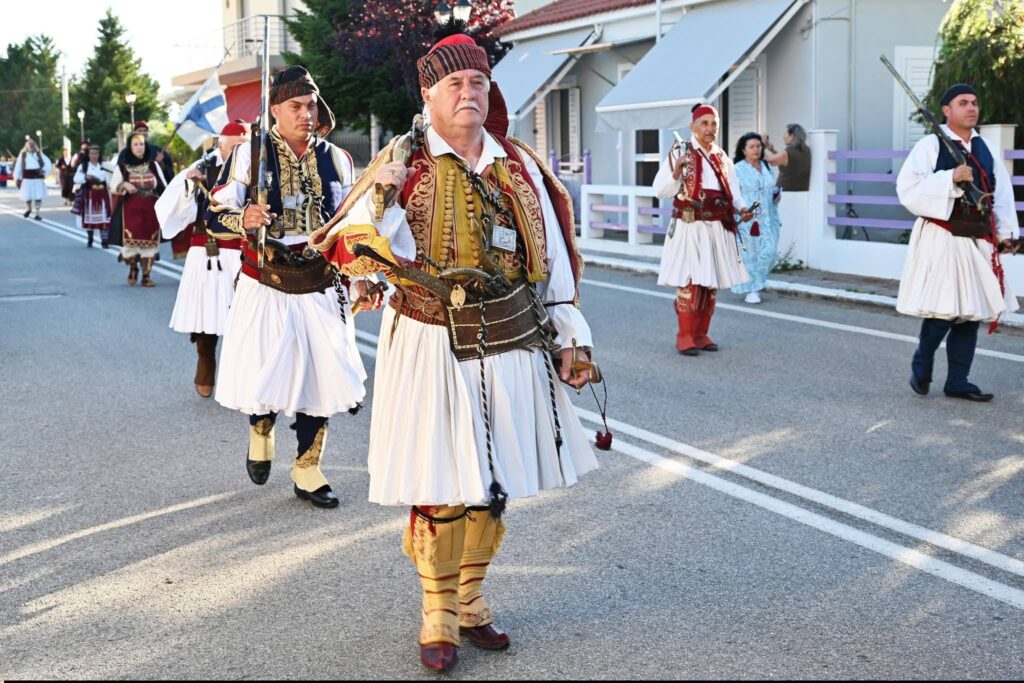 Ο Σκοπευτικός Όμιλος Παραδοσιακών Οπλων Πατρών, στου Λάλα 31 Ο Σκοπευτικός Όμιλος Παραδοσιακών Οπλων Πατρών, στου Λάλα