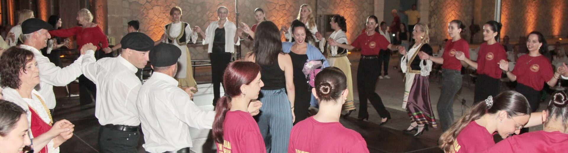 Η τελετή λήξης των Χορευτικών της «Στέγης Καλαβρυτινών και Φίλων Πάτρας» ΦΩΤΟ