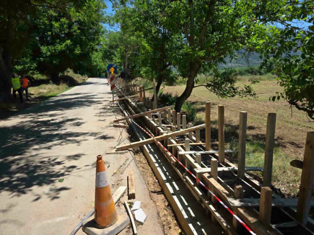 Κέρτεζη: Στήριξη του Αγροτικού τομέα με οδικό έργο άνω του 1 εκατ. ευρώ ΦΩΤΟ 32 Κέρτεζη: Στήριξη του Αγροτικού τομέα με οδικό έργο άνω του 1 εκατ. ευρώ ΦΩΤΟ